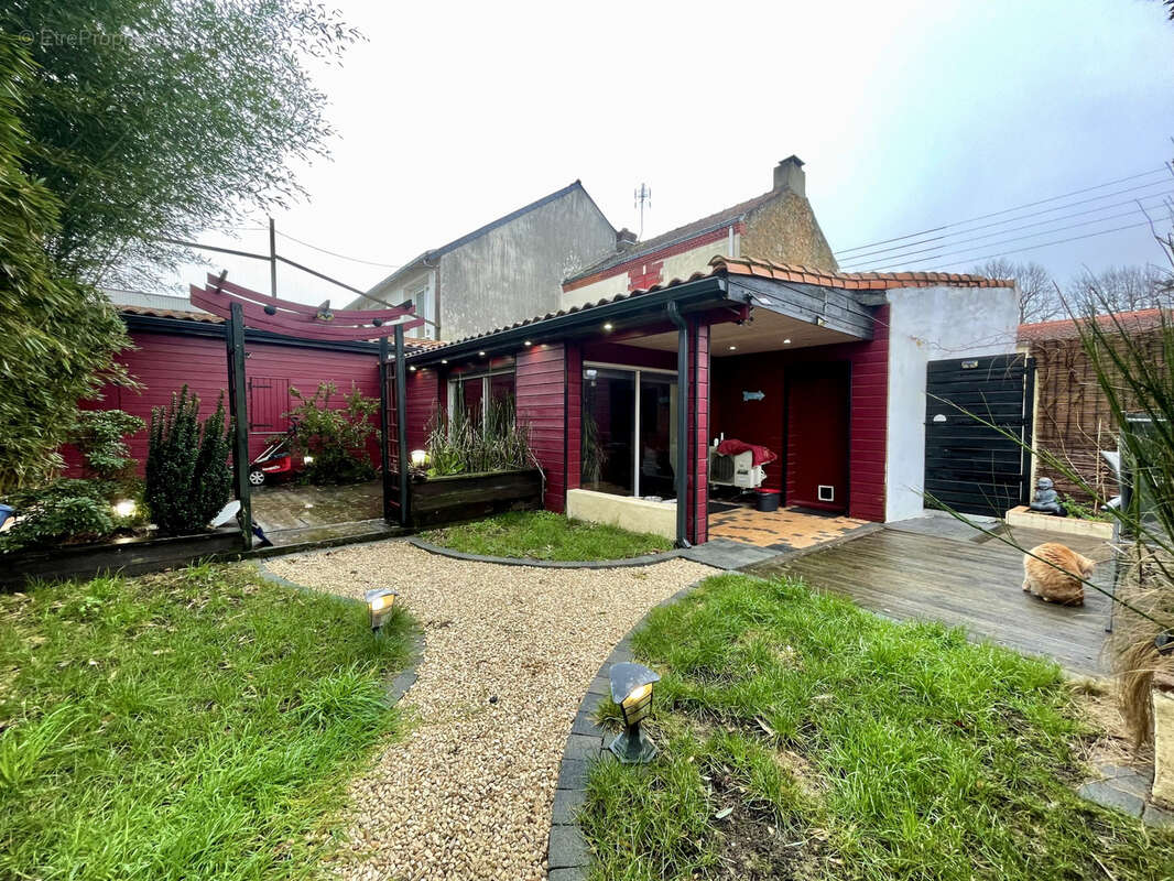 Maison à LA MONTAGNE