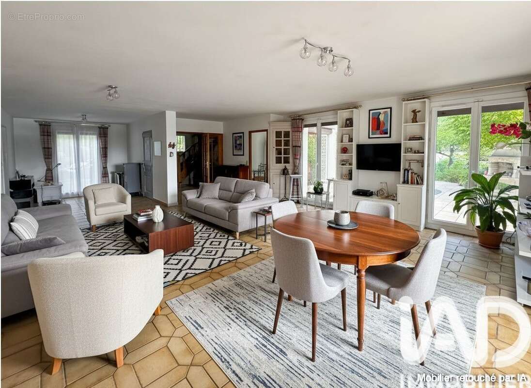 Photo 2 - Maison à VILLEJUST