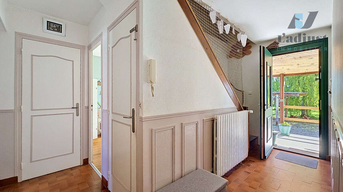 Maison à SAMOREAU