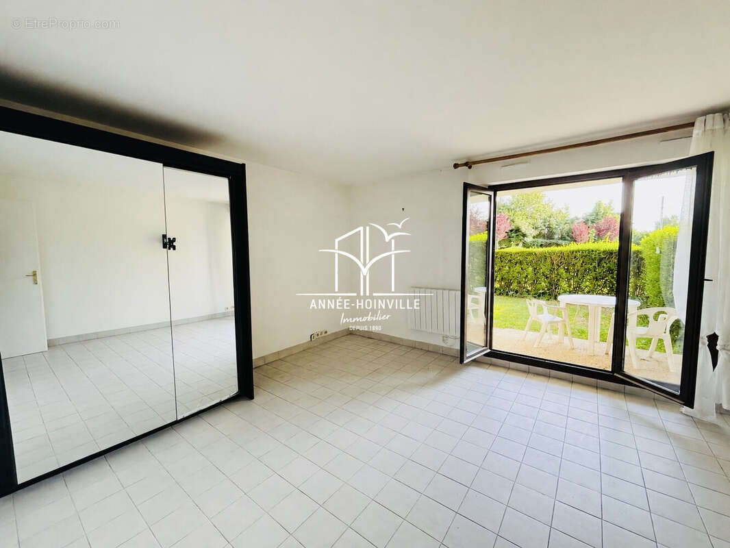 Appartement 40 m² à Trouville-Sur-Mer  - photo 3