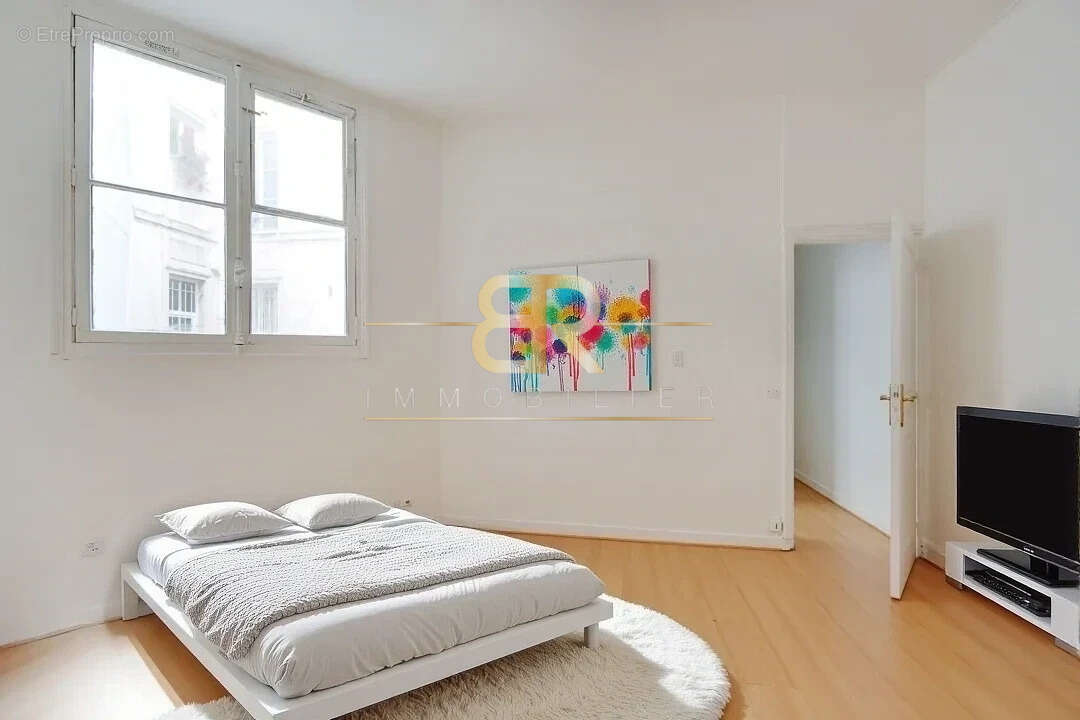 Appartement à PARIS-6E