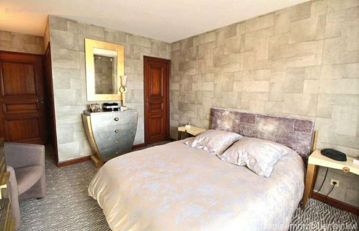 Maison à SAINT-CYPRIEN