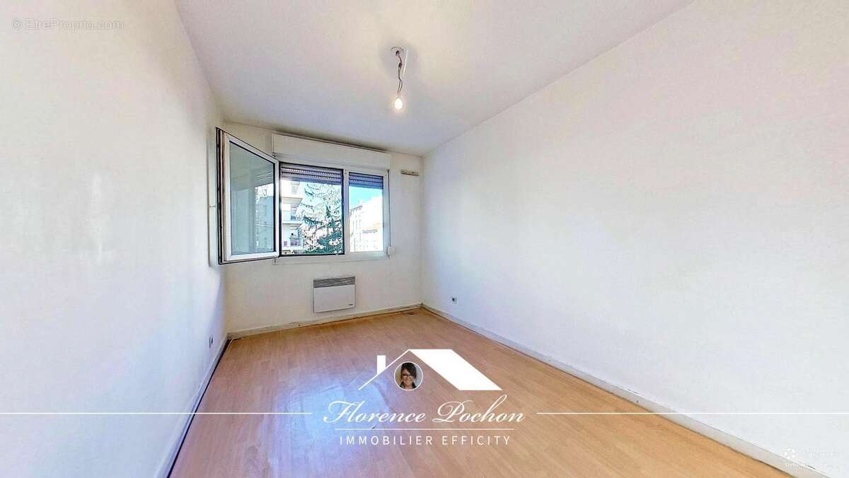 Appartement à LYON-8E