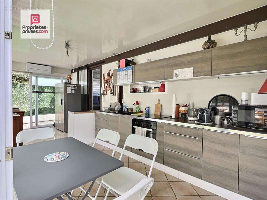 Maison à ROQUEBRUNE-SUR-ARGENS