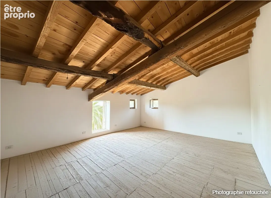 Grande maison de ville avec cours + possibilité de 2 logements ! - photo 14