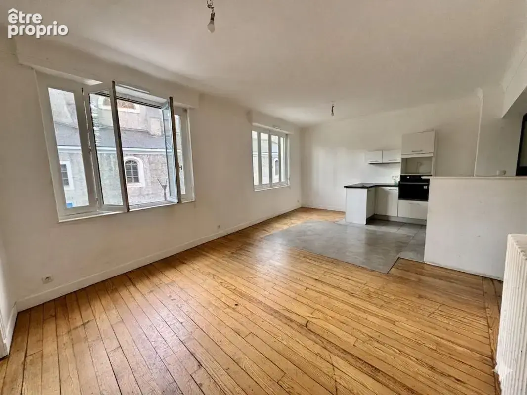 Appartement T4 de 104m2 en hyper centre avec double garage et cave - photo 2