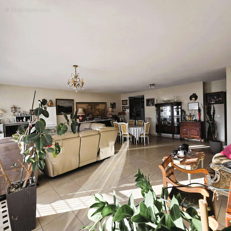 Appartement à VILLEFRANCHE-SUR-SAONE