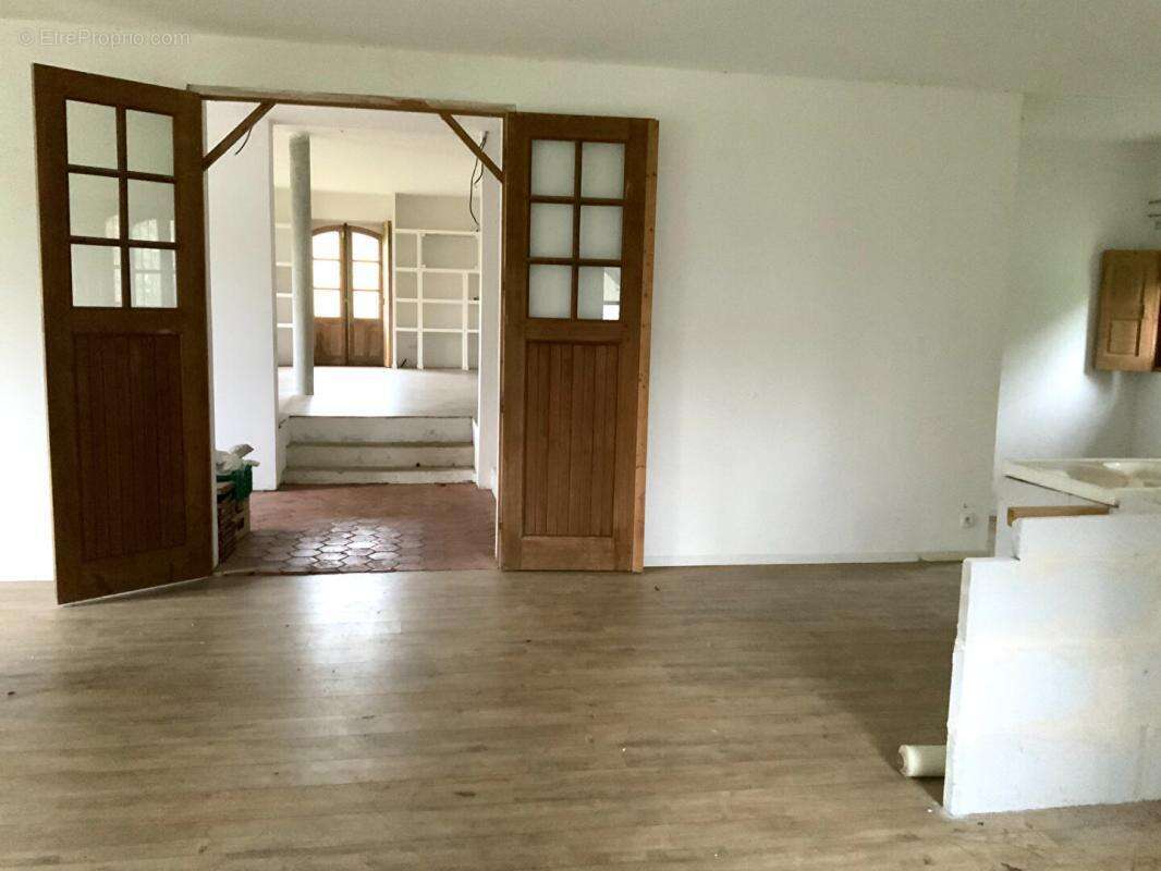 Maison à MORET-SUR-LOING