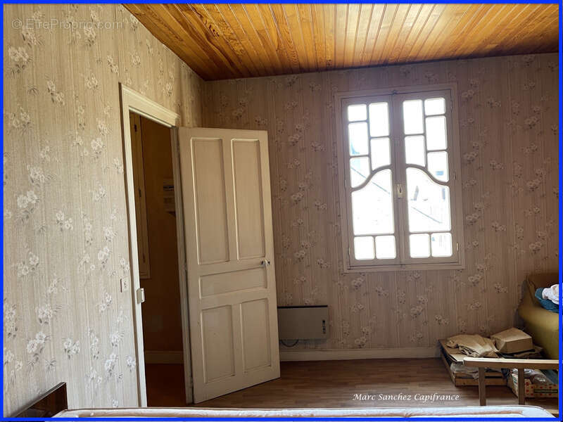 Pau (64) Maison à vendre 8 pièces 238 m2 +250 m2 de dépendances aménageables sur 758 m2 de terrain - photo 7