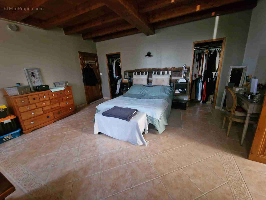Maison à MIRAMBEAU