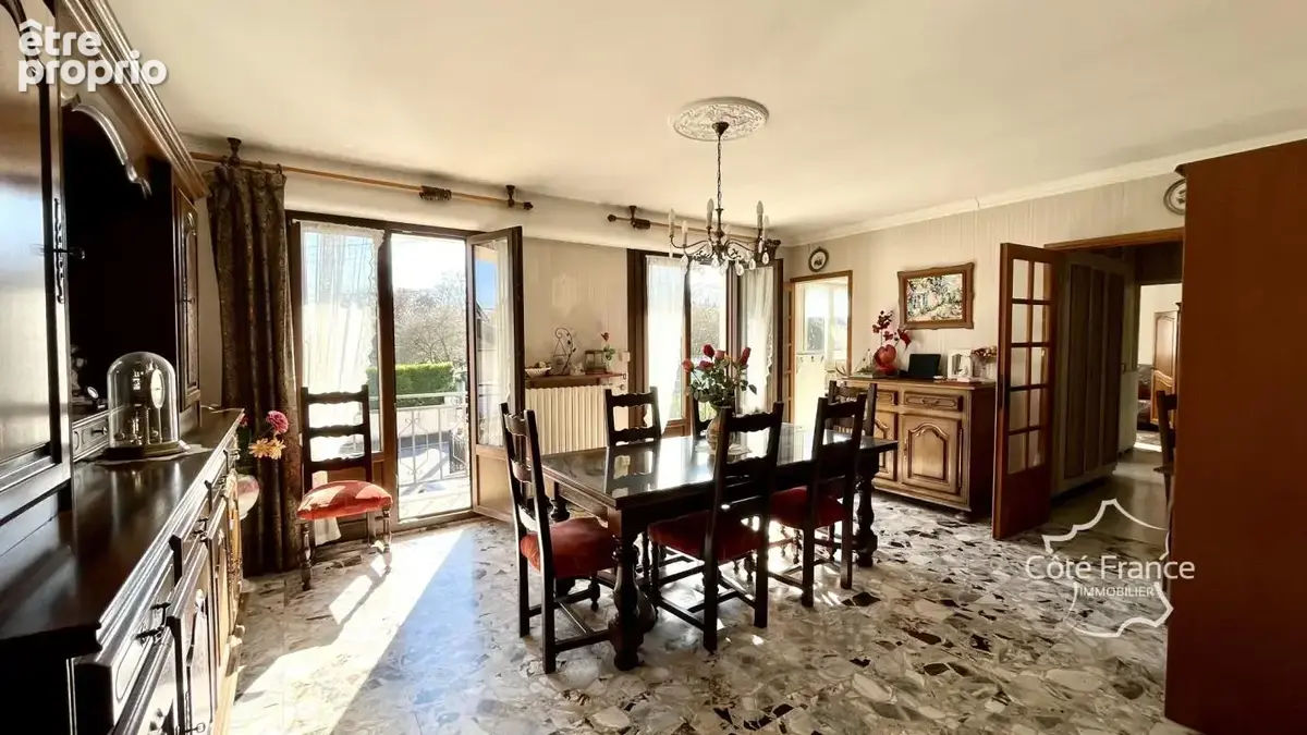 Maison Attigny 110 m2 habitables - superficie totale 260 m2- - photo 6