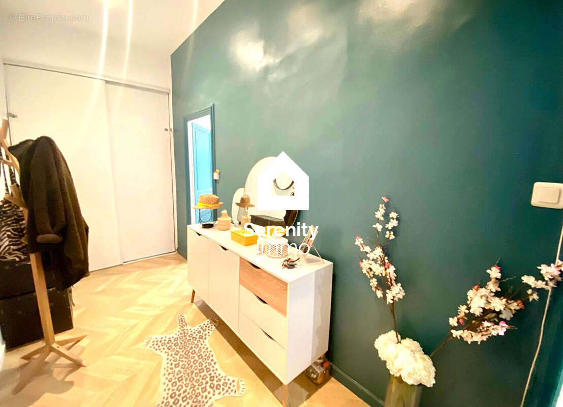 Appartement à MARSEILLE-6E