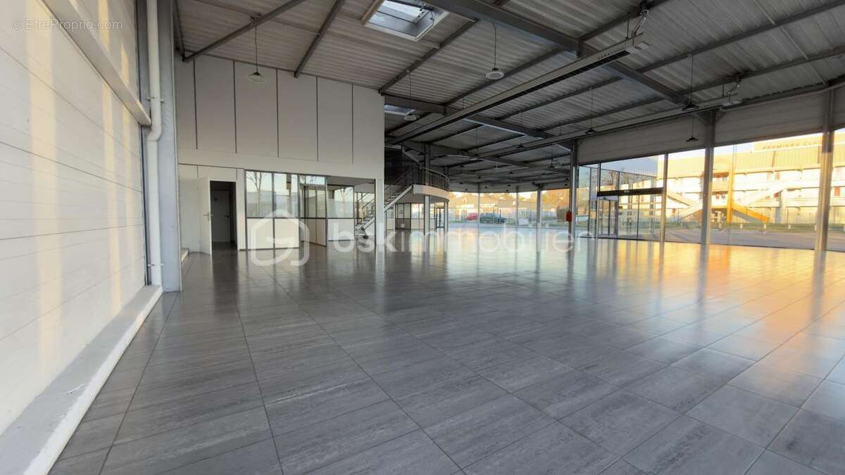 Commerce à SAINT-QUENTIN