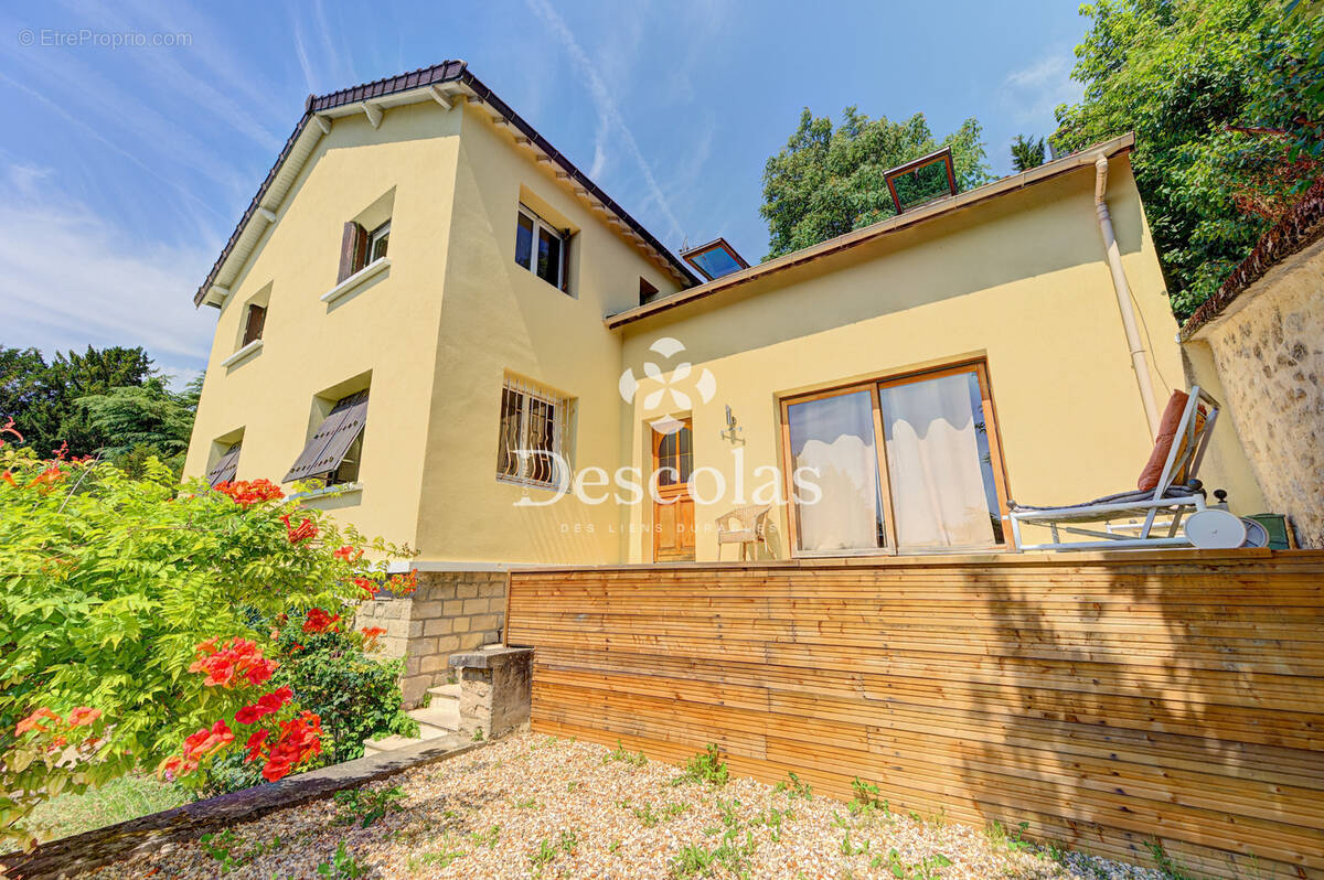 Photo Maison à Saint-Germain-En-Laye au prix de 1 390 000€