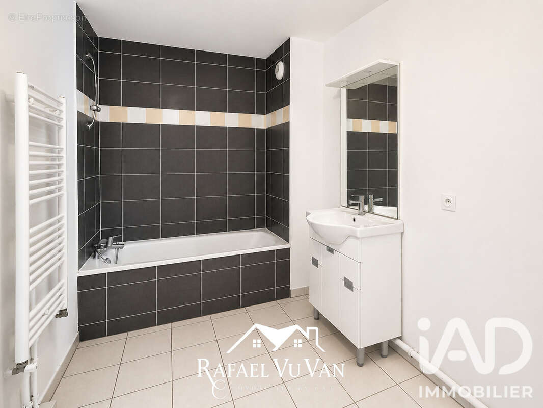 Appartement 66 m² à Drancy  - photo 8