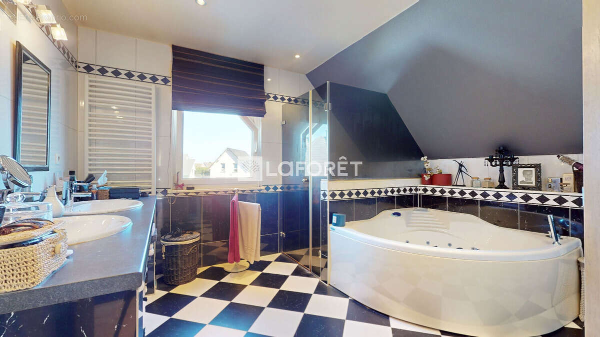 Maison à BISCHWILLER