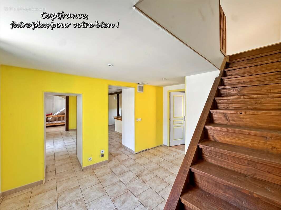 Proche LA CLAYETTE (71) Ensemble immobilier 316 m² habitables – Maison + appartement indépendant + terrain de 852 m² - photo 16