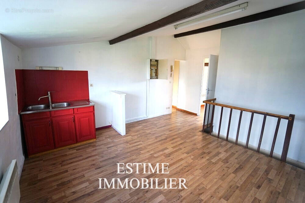 Appartement à MONS-EN-BAROEUL