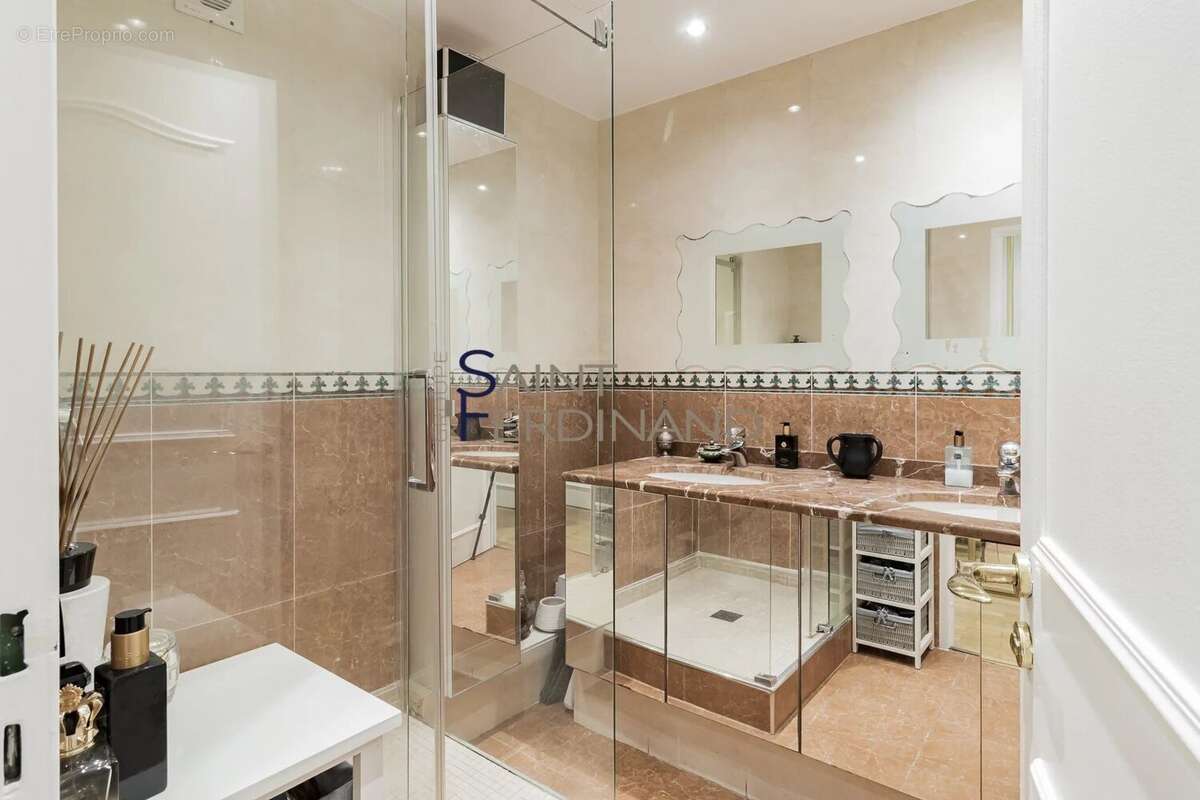 Appartement à BOULOGNE-BILLANCOURT