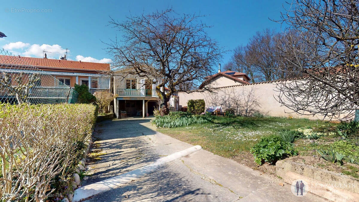 Maison à CHAMPAGNIER