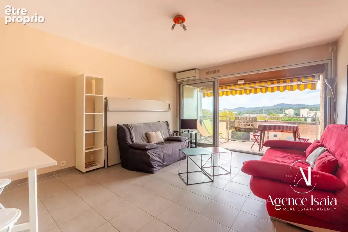Appartement 1 pièce 29 m² à vendre à Le Lavandou (83980) - photo 3