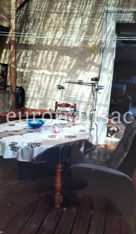 Appartement à FLORENSAC