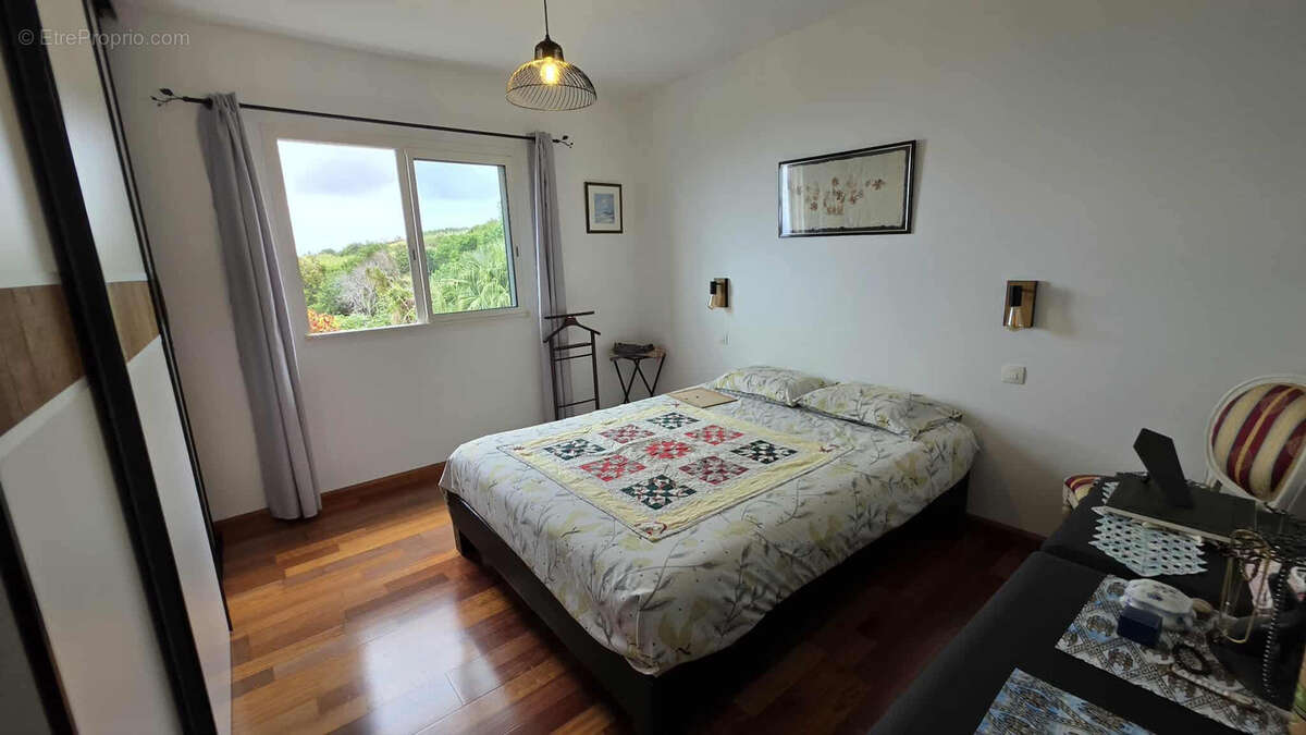 Maison à PETITE-ILE