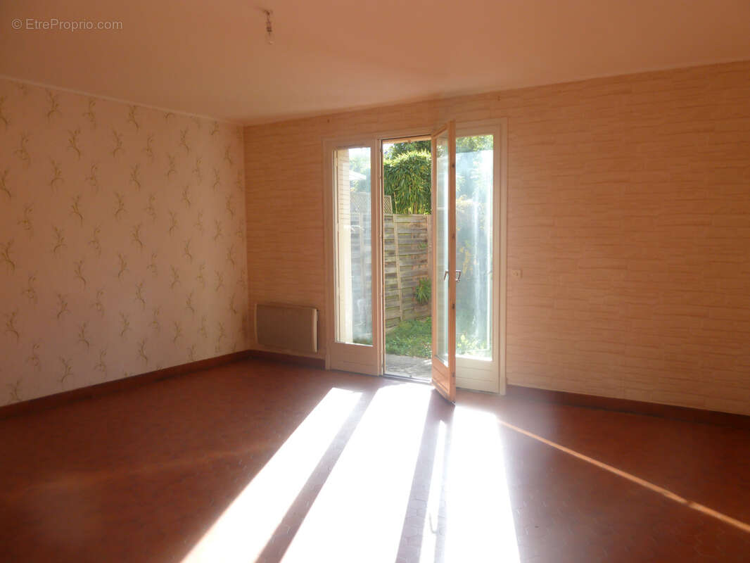 Maison familiale de 119 m2 avec garage et jardin - photo 6