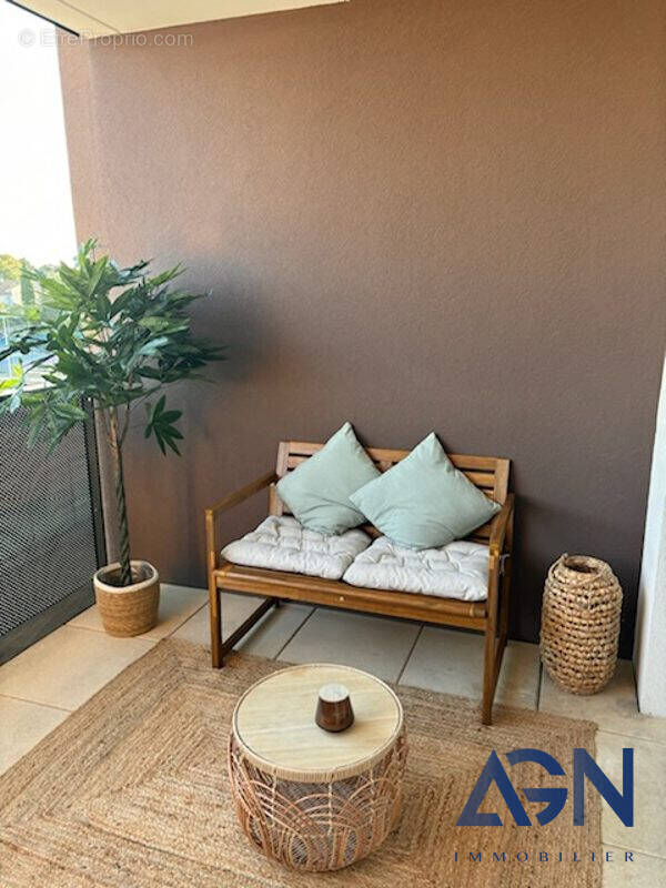 Appartement à JUVIGNAC