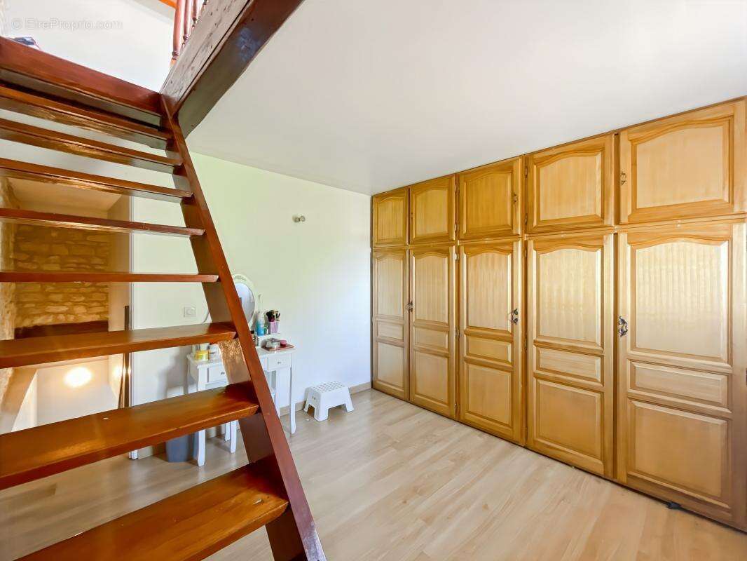 Maison à LAIGNEVILLE