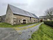 Appartement à PEROLS-SUR-VEZERE