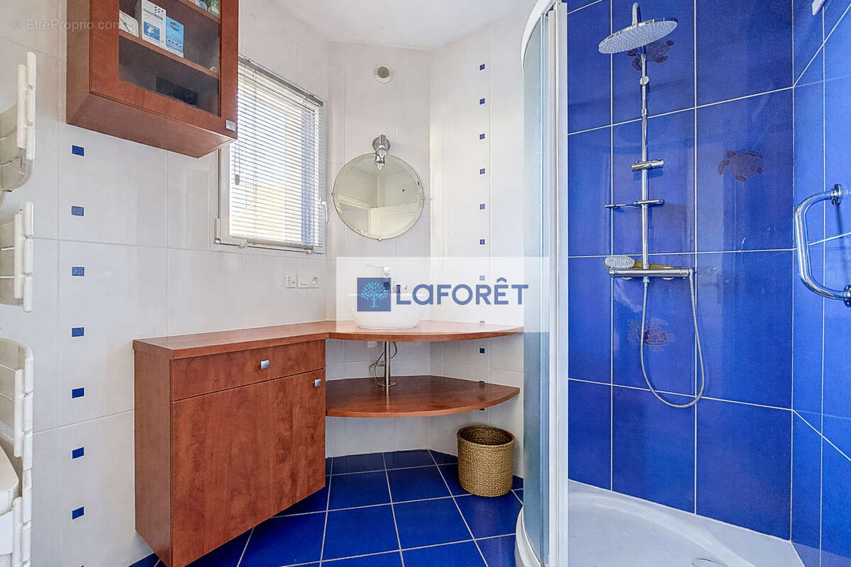 Maison à LE RELECQ-KERHUON