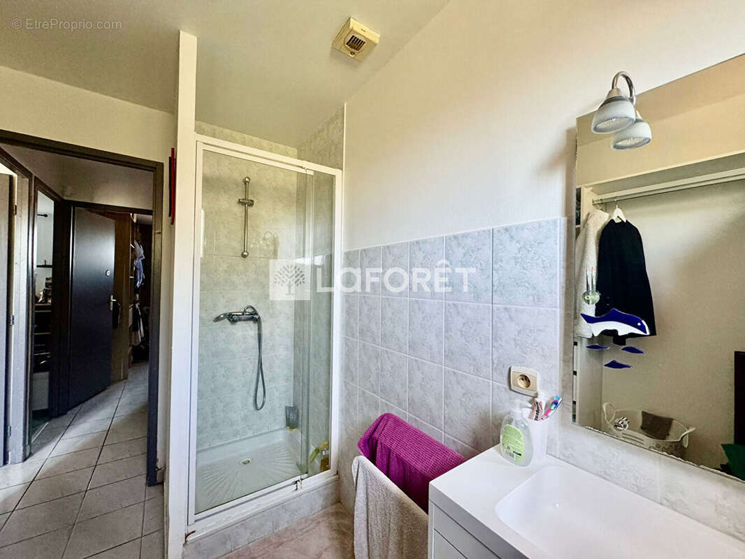 Maison à VILLENEUVE-DE-LA-RAHO