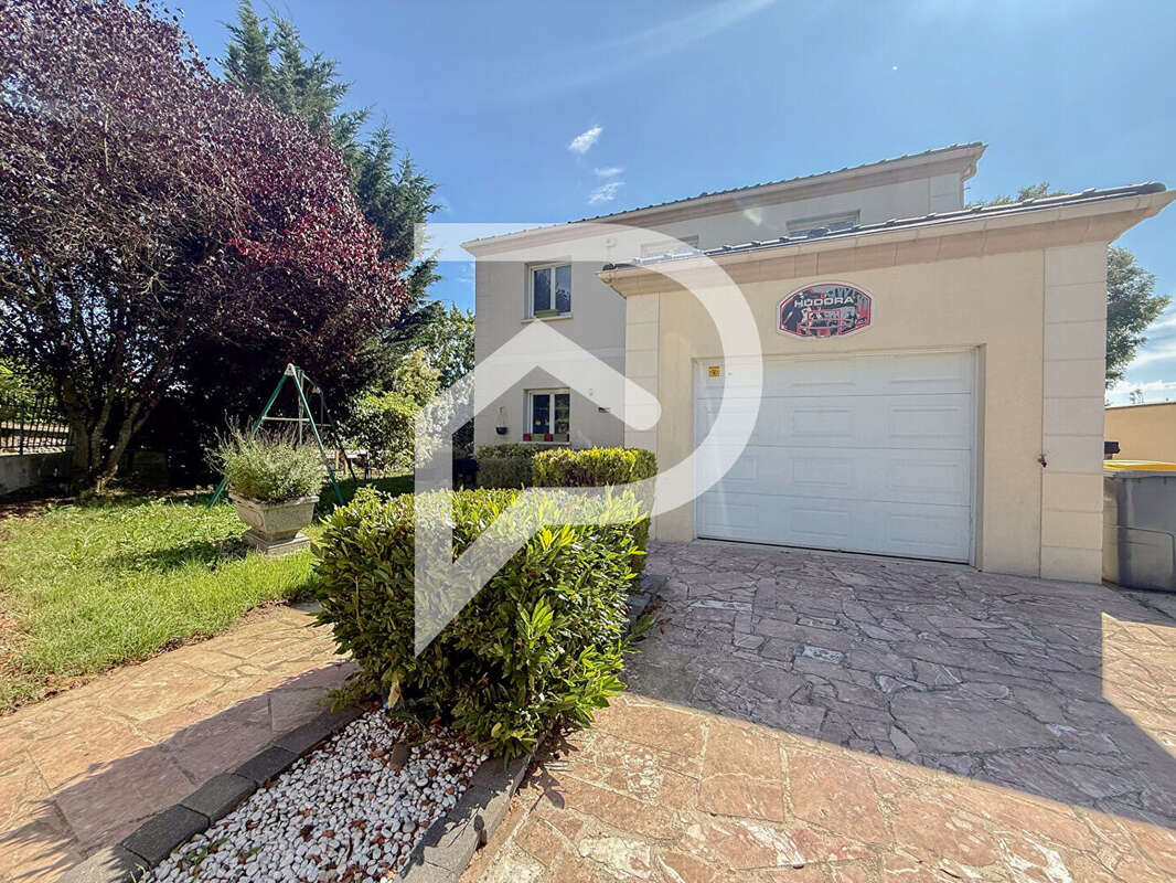 Maison à SAINT-WITZ