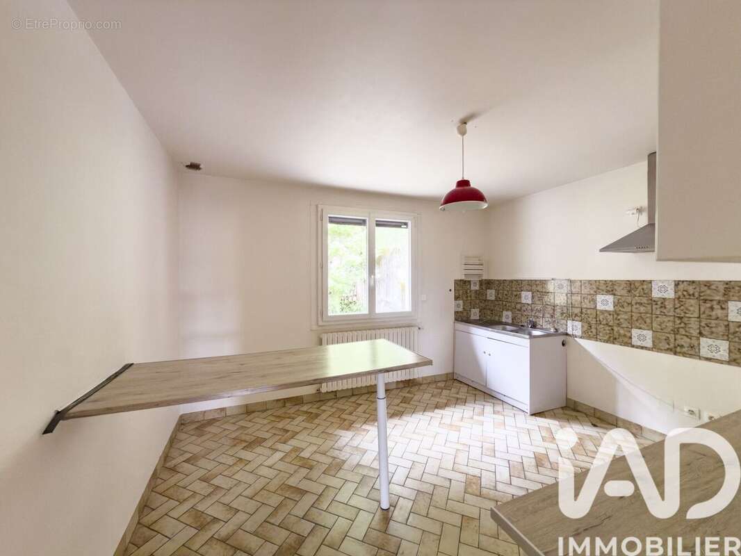 Photo 2 - Appartement à BRIVE-LA-GAILLARDE