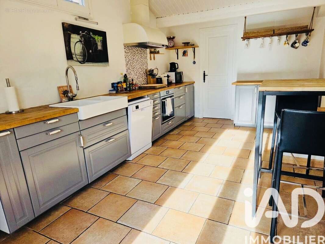 Maison 117 m² à Vallauris  - photo 9