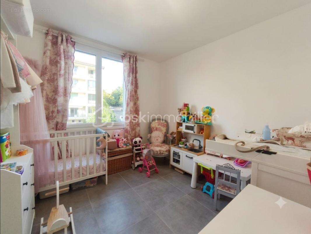 Appartement Type 4 de 70 m² au 2e étage avec terrasse - photo 6