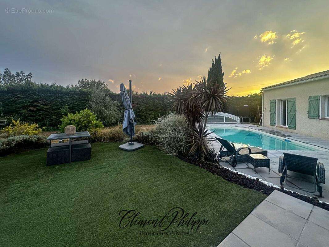 Maison à VILLEMOUSTAUSSOU