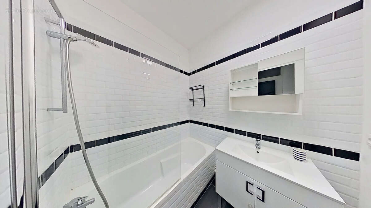 Appartement à LYON-8E