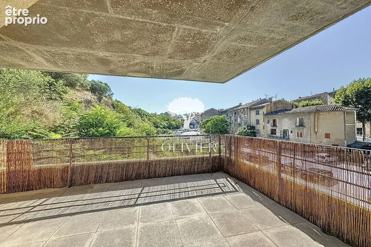 Photo Appartement à Apt au prix de 212 000€