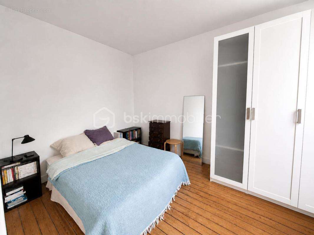 Appartement à PARIS-11E