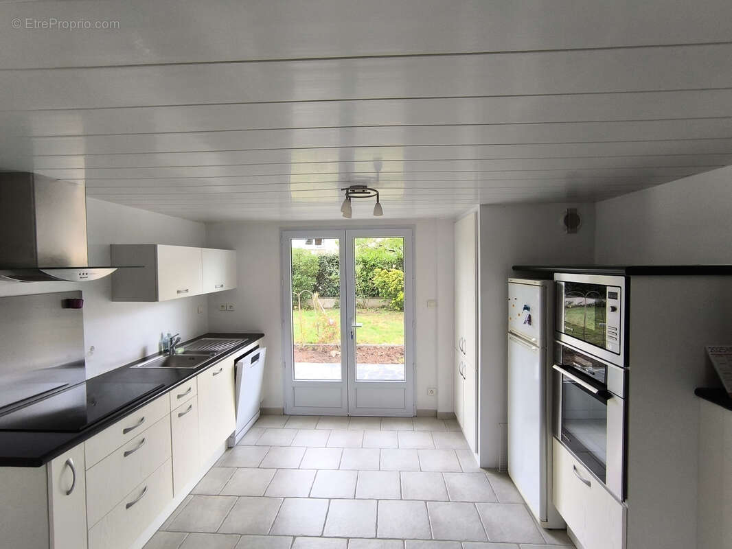 Maison à LES PONTS-DE-CE