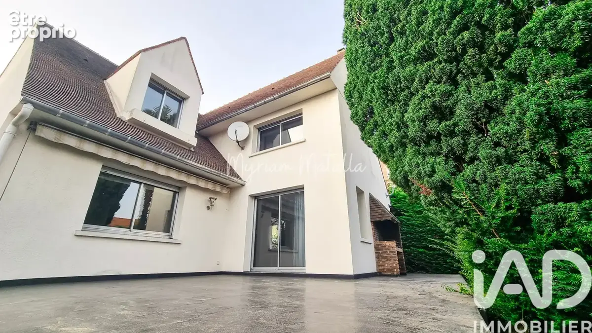 Photo 1 - Maison à GROSLAY