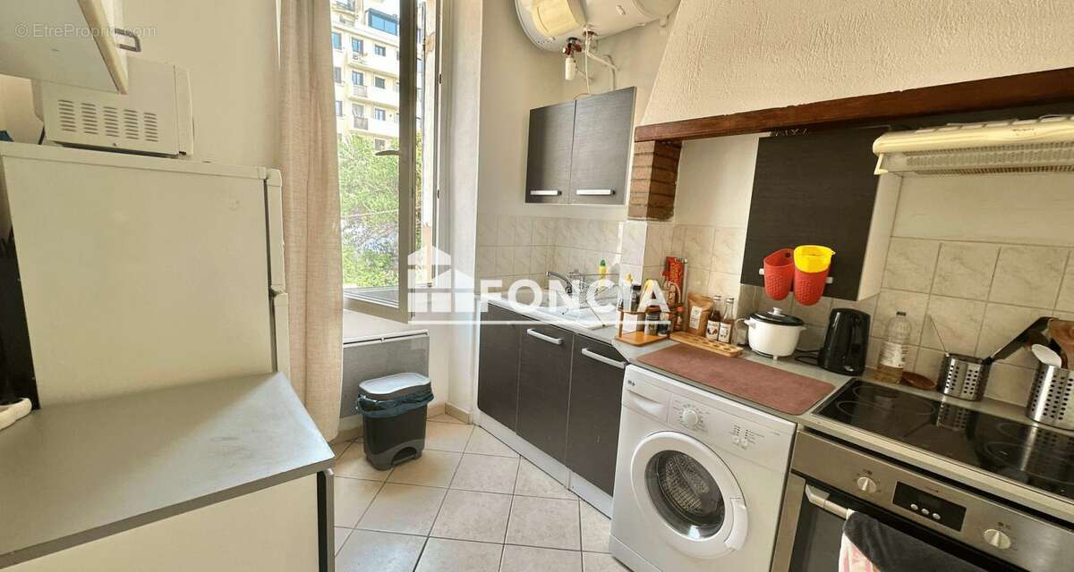 Appartement à MARSEILLE-7E