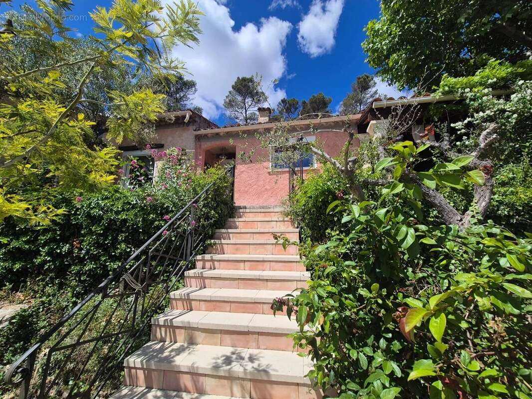 Maison à MONTFORT-SUR-ARGENS