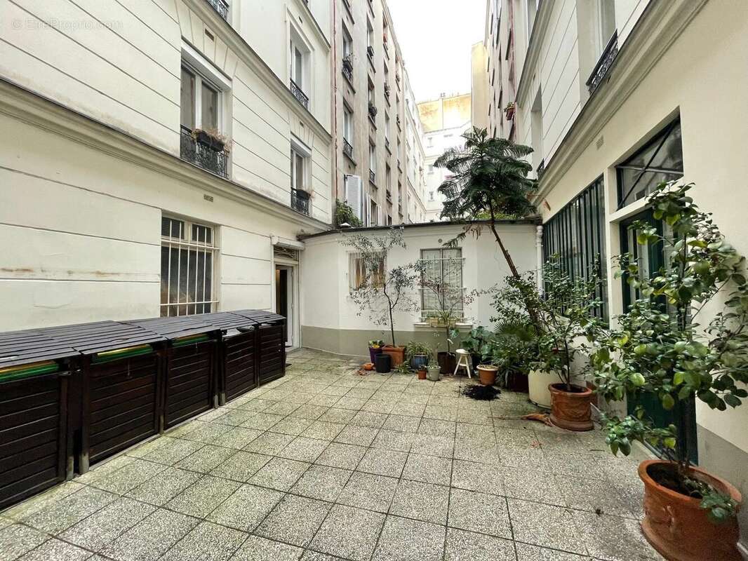 Appartement à PARIS-11E