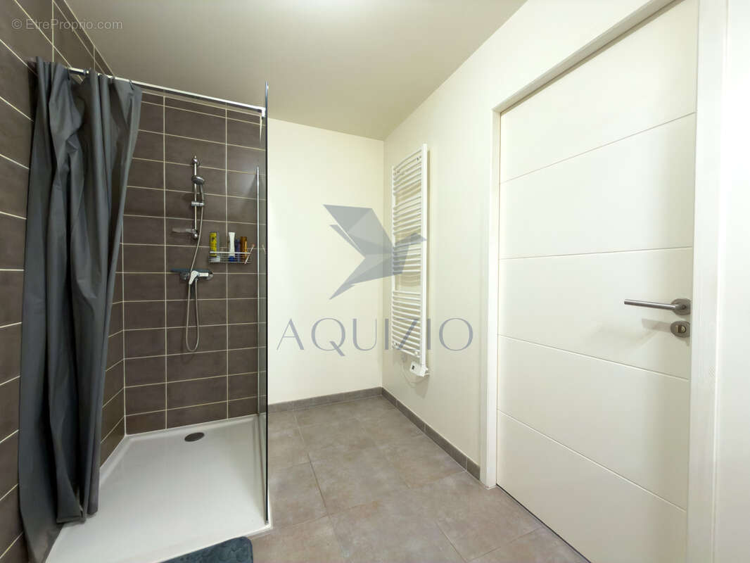 Appartement à AYSE