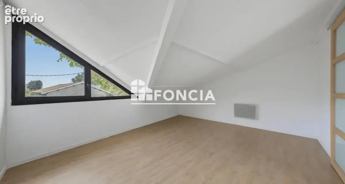 Mérignac Capeyron– Agréable duplex avec 2 stationnements privatifs - photo 9