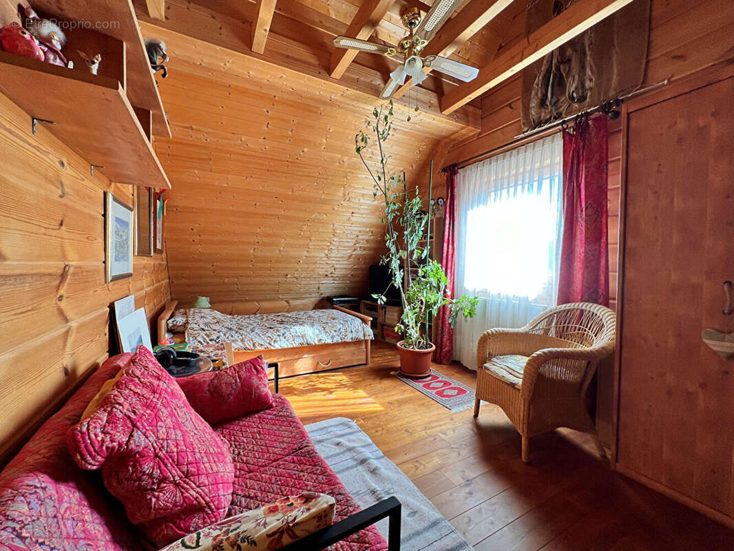 Maison de type chalet à Riquewihr - 6 pièces - 150m² - photo 8