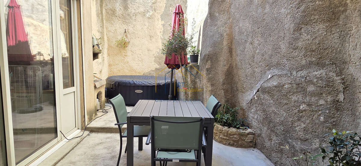 Maison à LE POUGET